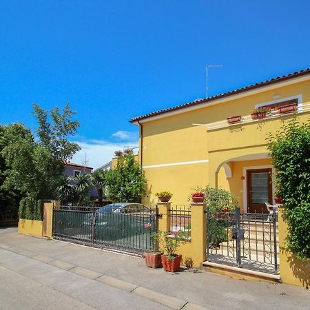 Alenka Orange Apartment Novigrad  Exterior photo