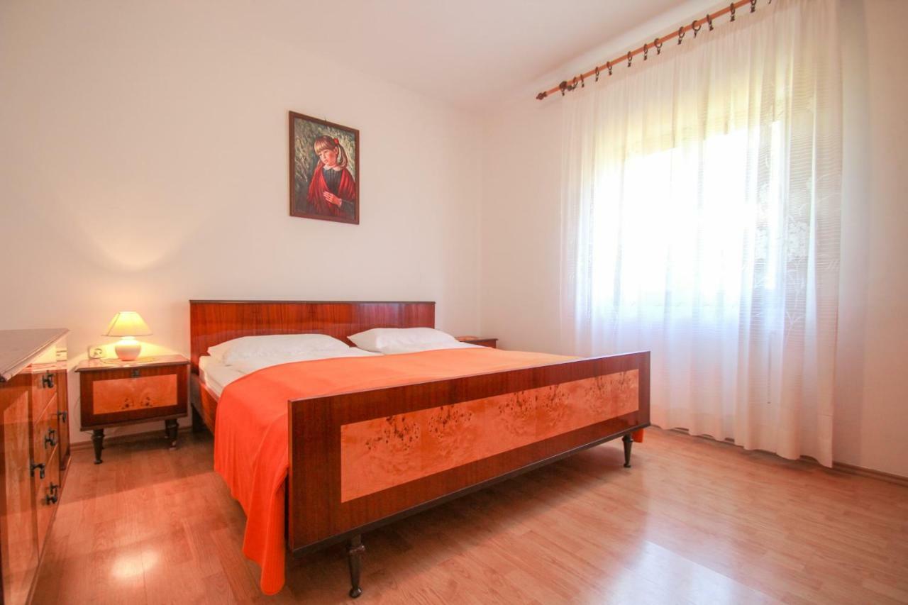 Alenka Orange Apartment Novigrad  Exterior photo